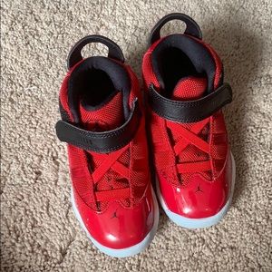 Jordan 6 Rings Red